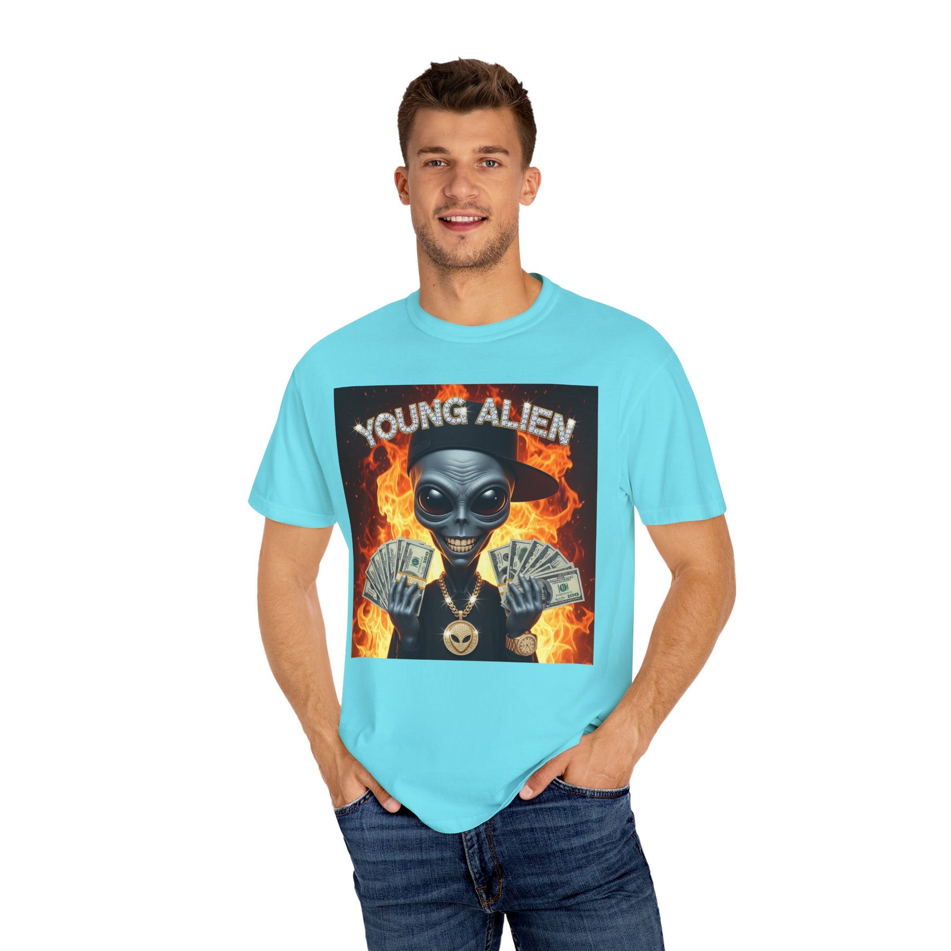 Young Alien Graphic Tee, Unisex Casual T-Shirt, Streetwear Style Shirt, Unique Gift Idea, Cool Summer Apparel