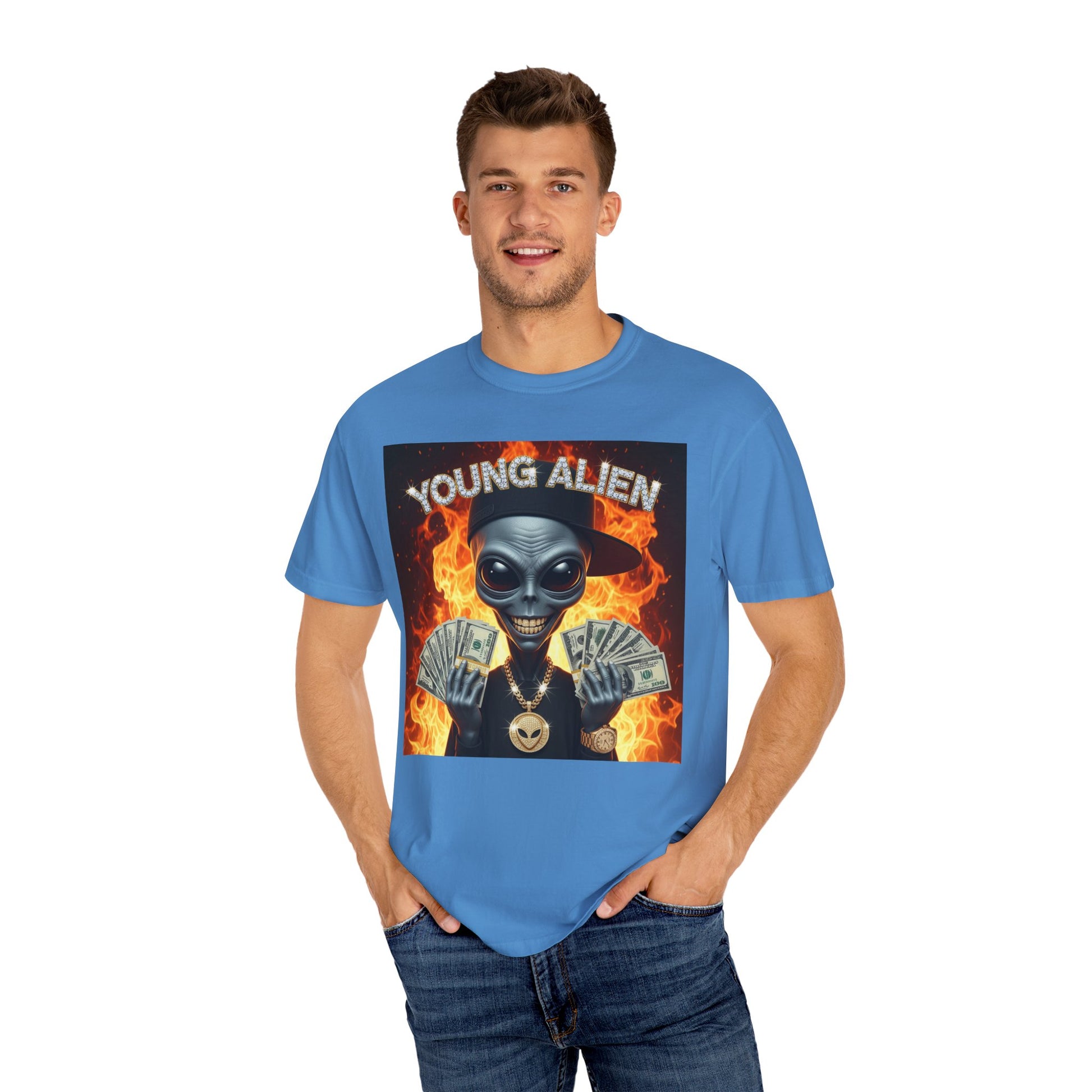 Young Alien Graphic Tee, Unisex Casual T-Shirt, Streetwear Style Shirt, Unique Gift Idea, Cool Summer Apparel