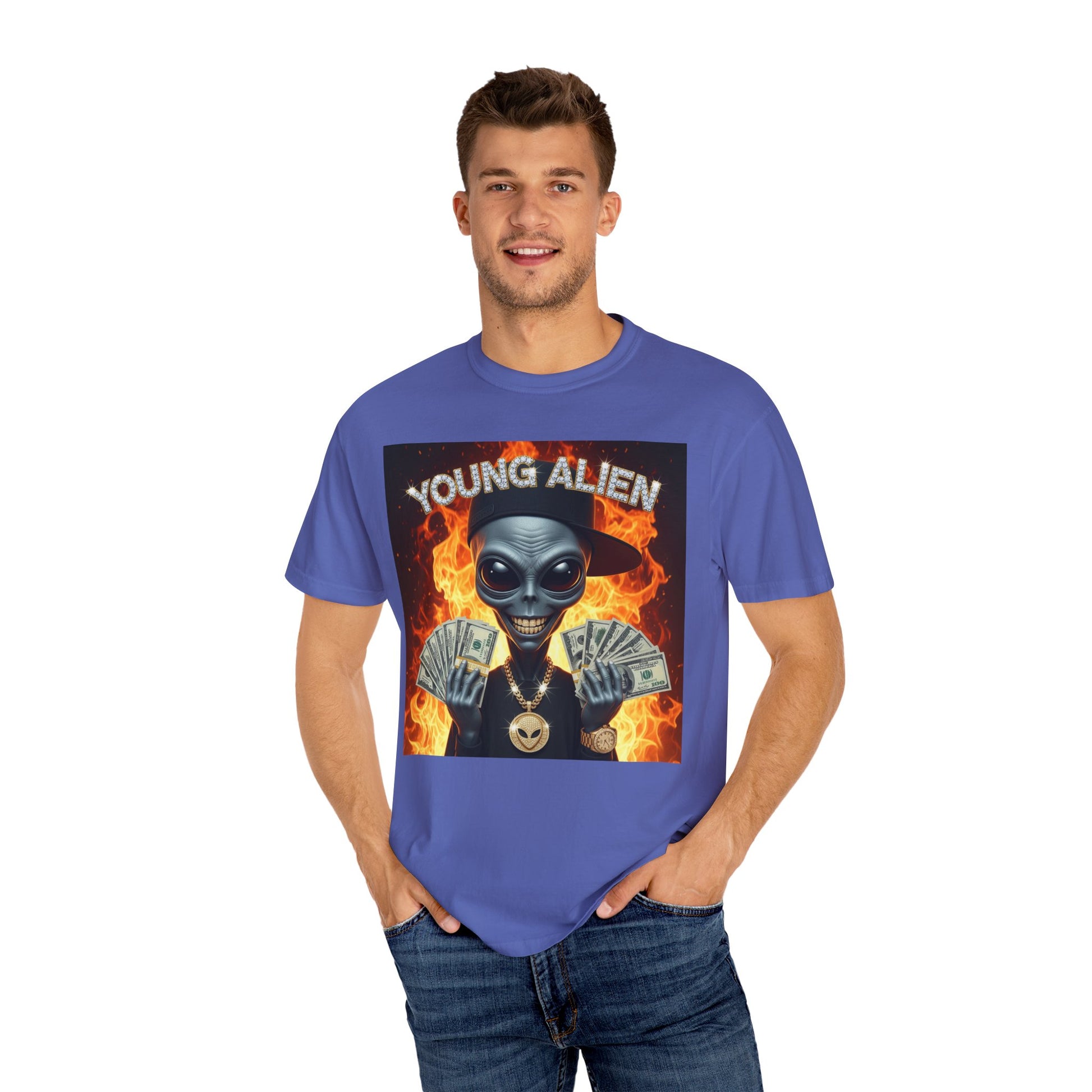 Young Alien Graphic Tee, Unisex Casual T-Shirt, Streetwear Style Shirt, Unique Gift Idea, Cool Summer Apparel