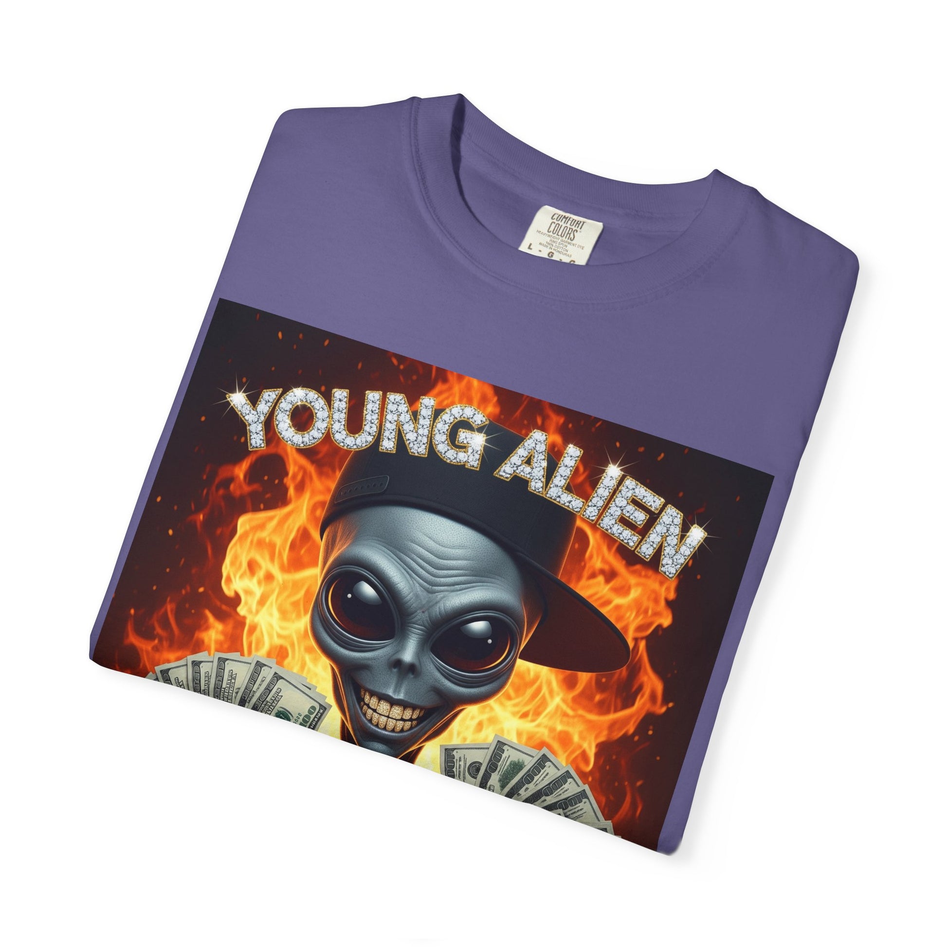 Young Alien Graphic Tee, Unisex Casual T-Shirt, Streetwear Style Shirt, Unique Gift Idea, Cool Summer Apparel