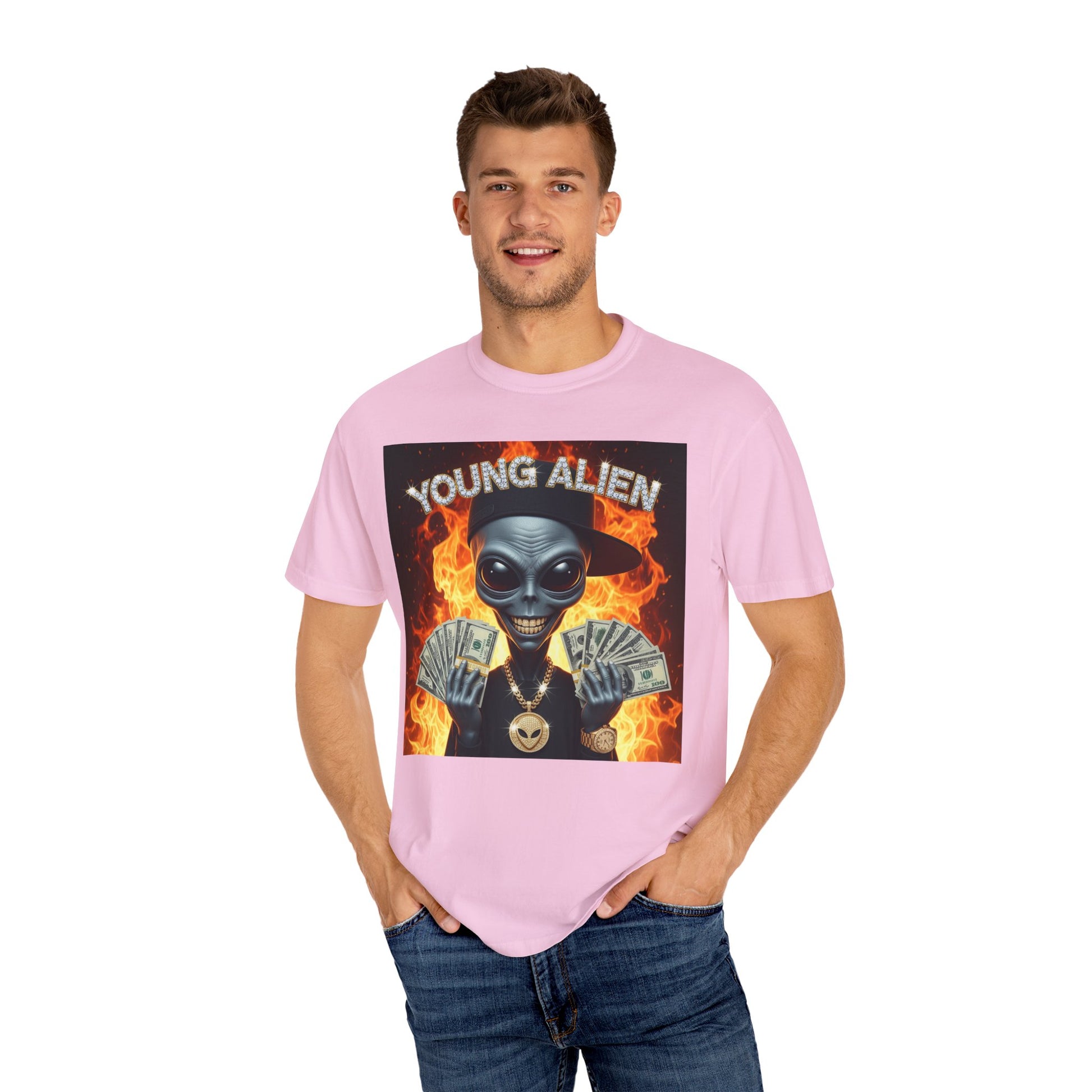 Young Alien Graphic Tee, Unisex Casual T-Shirt, Streetwear Style Shirt, Unique Gift Idea, Cool Summer Apparel