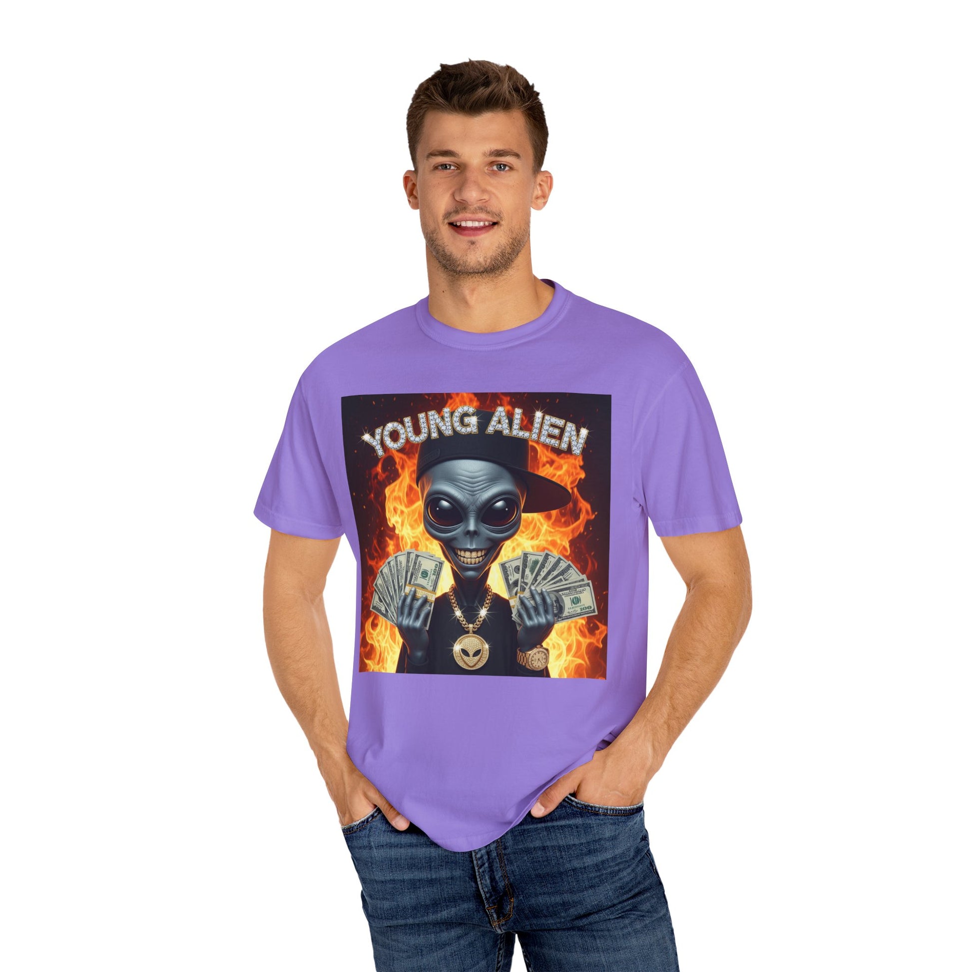 Young Alien Graphic Tee, Unisex Casual T-Shirt, Streetwear Style Shirt, Unique Gift Idea, Cool Summer Apparel