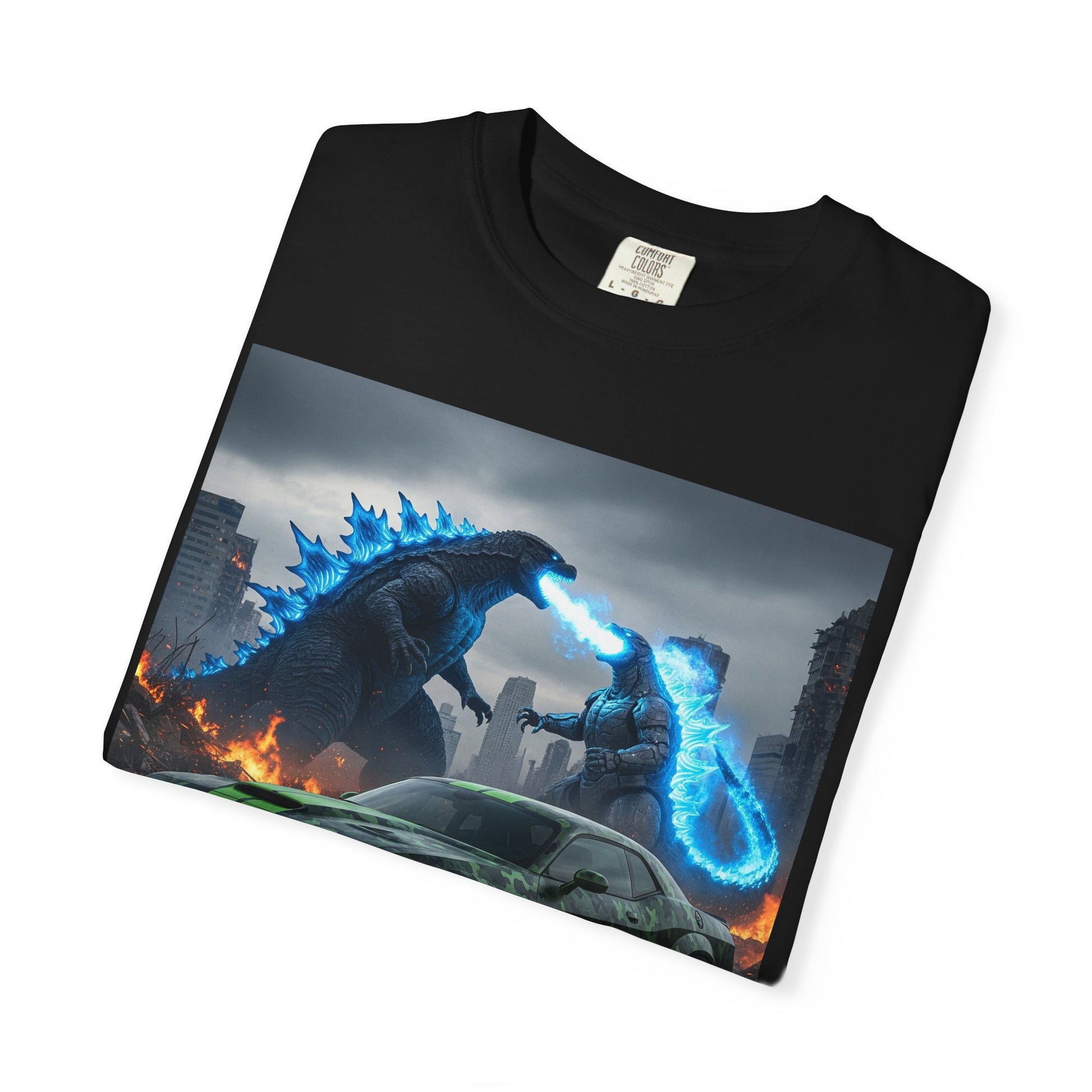 Monster Mashup Unisex T-Shirt - King Kong vs Godzilla Graphic Tee, Casual Wear, Gift for Fans, Movie Buffs, Vintage Style