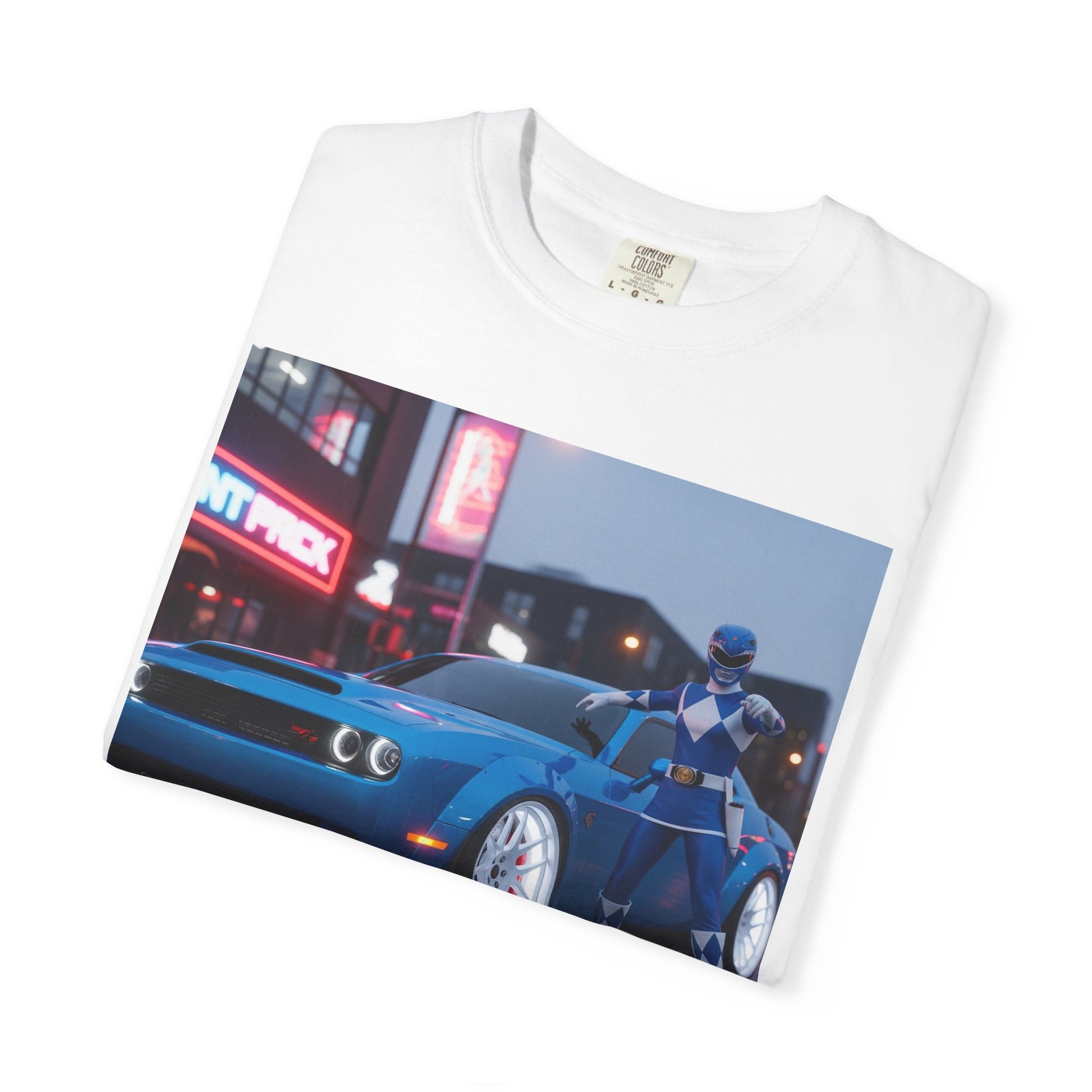 Cool Retro Car Graphic Tee, Vintage Car Lover Shirt, Unisex Graphic T-shirt, Gift for Car Enthusiasts, Retro Car Apparel