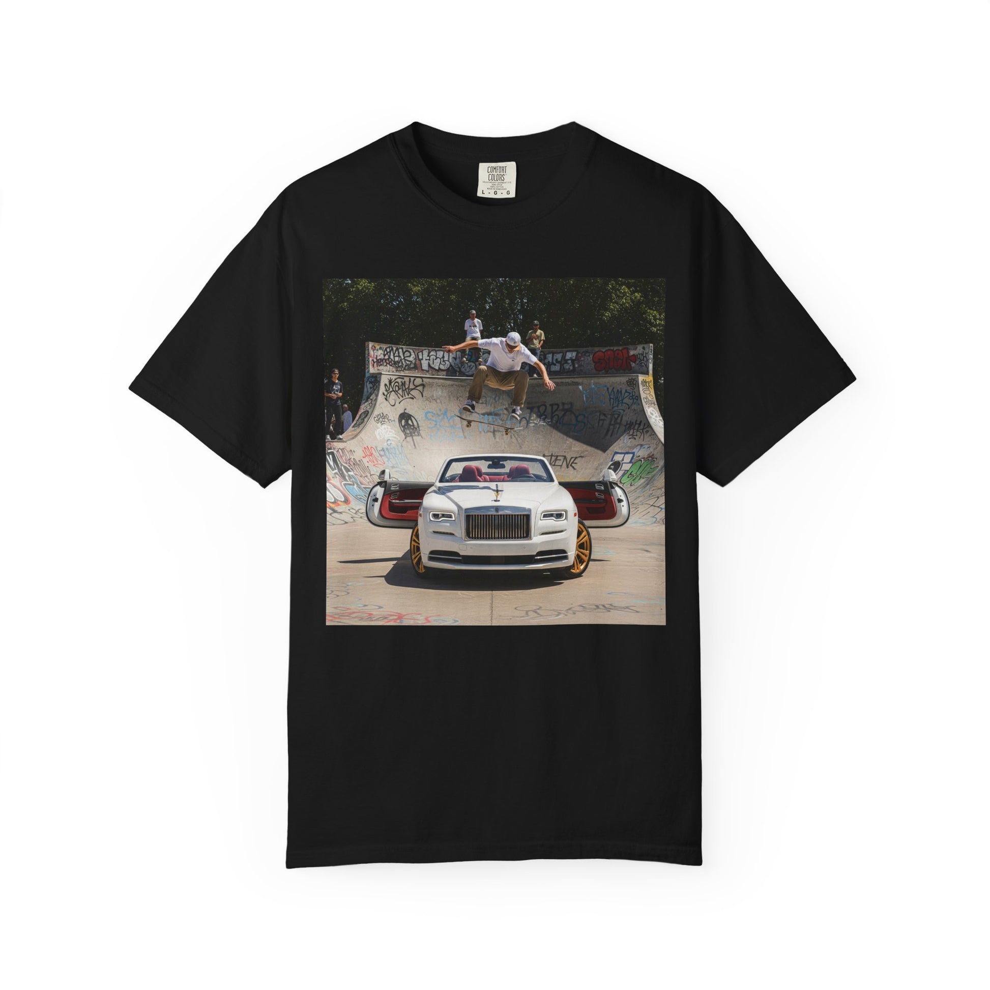 Skateboarder Graphic Tee, Unisex Cotton T-shirt, Streetwear Style, Perfect for Skateboarding Enthusiasts, Great Gift for Teens