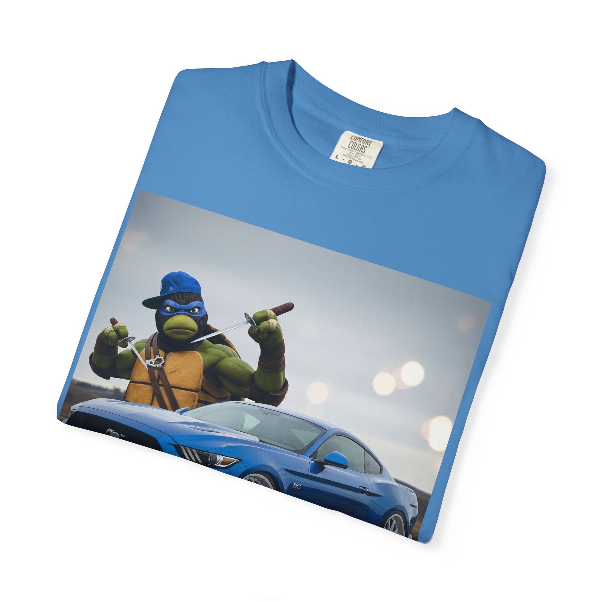 Cool Graphic Tee with Cartoon Character and Mustang Car, Fun Gift for Teenagers, Car Lovers, and Gamers, Great for Birthdays, Casual Wear