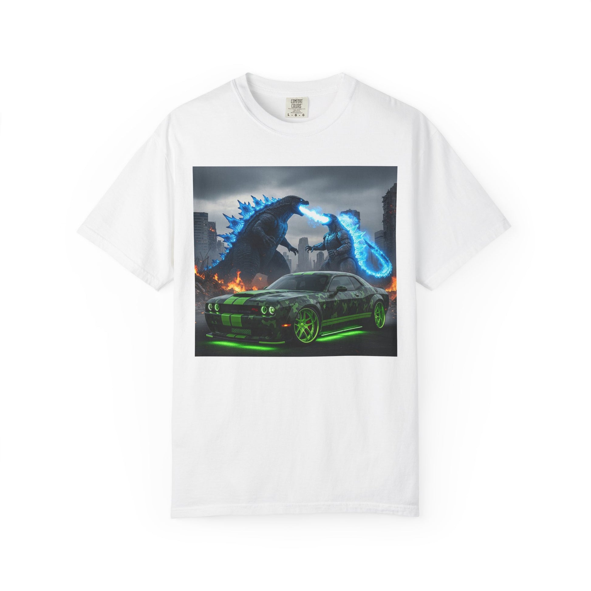 Monster Mashup Unisex T-Shirt - King Kong vs Godzilla Graphic Tee, Casual Wear, Gift for Fans, Movie Buffs, Vintage Style