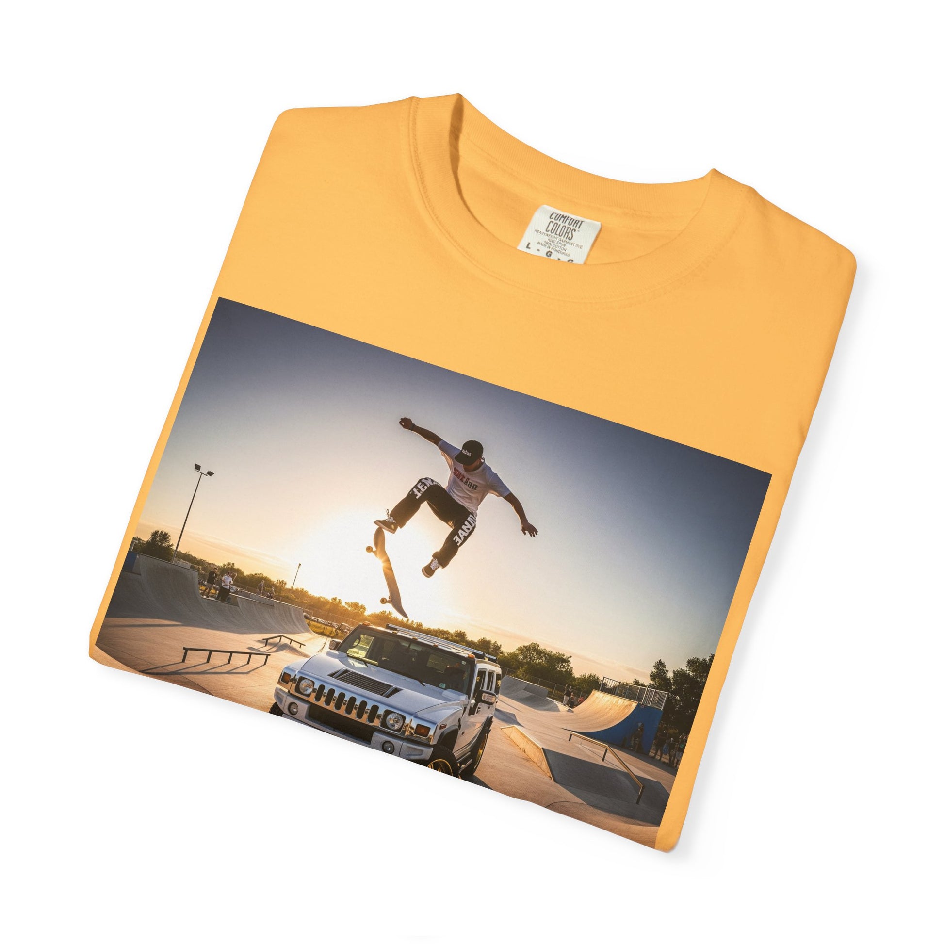 Skateboarder Unisex T-Shirt - Casual Wear for Skateboarding Enthusiasts, Street Style, Gift for Skate Lovers, Outdoor Activities, [...]