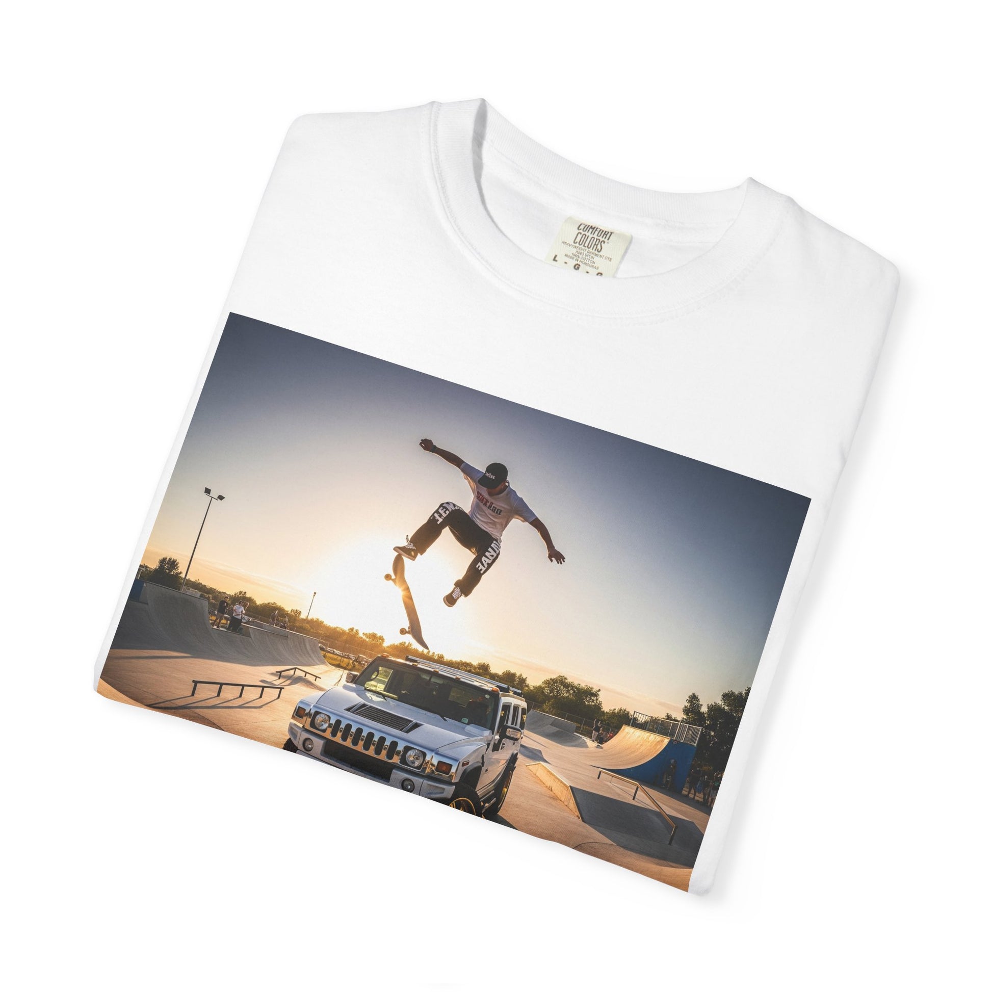 Skateboarder Unisex T-Shirt - Casual Wear for Skateboarding Enthusiasts, Street Style, Gift for Skate Lovers, Outdoor Activities, [...]