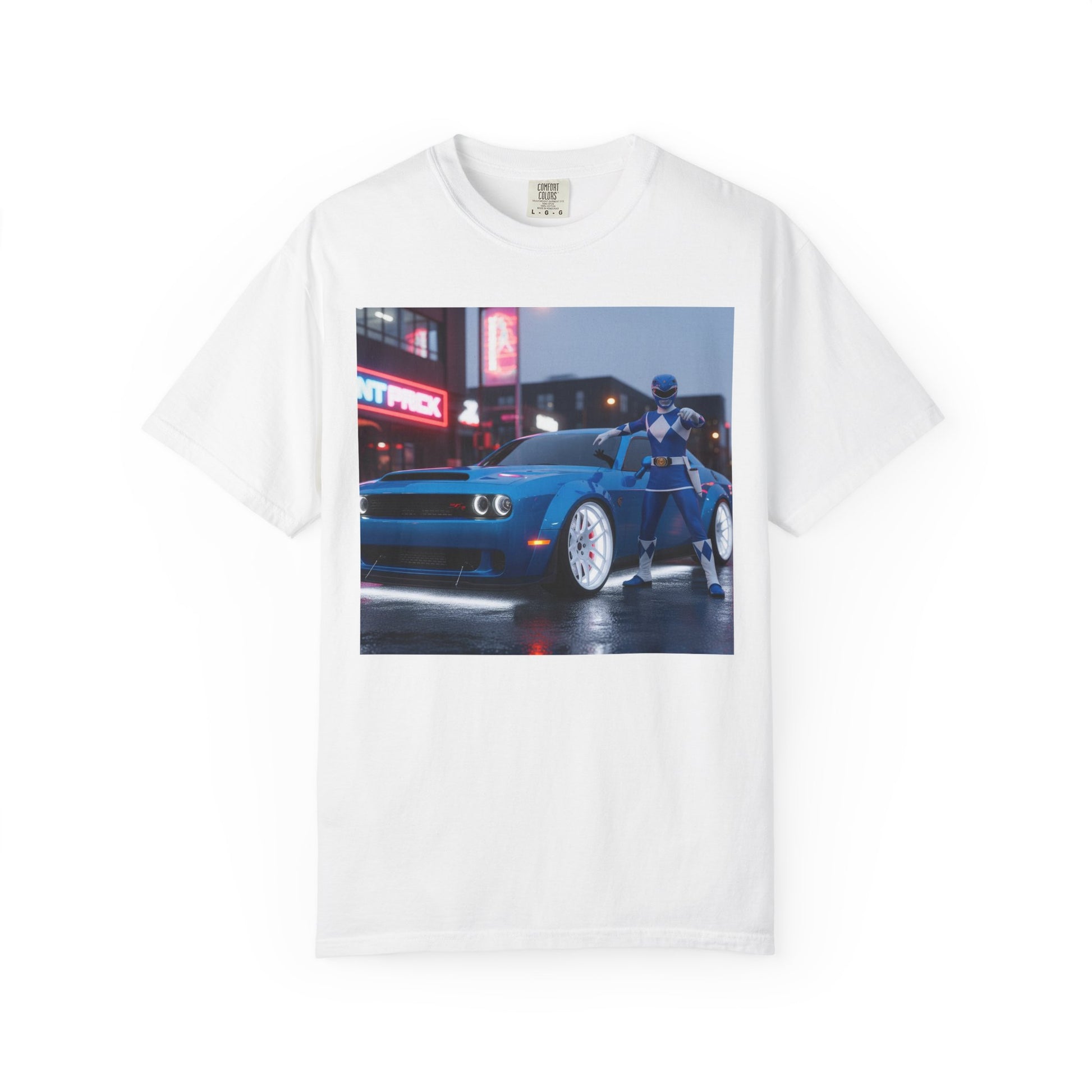 Cool Retro Car Graphic Tee, Vintage Car Lover Shirt, Unisex Graphic T-shirt, Gift for Car Enthusiasts, Retro Car Apparel