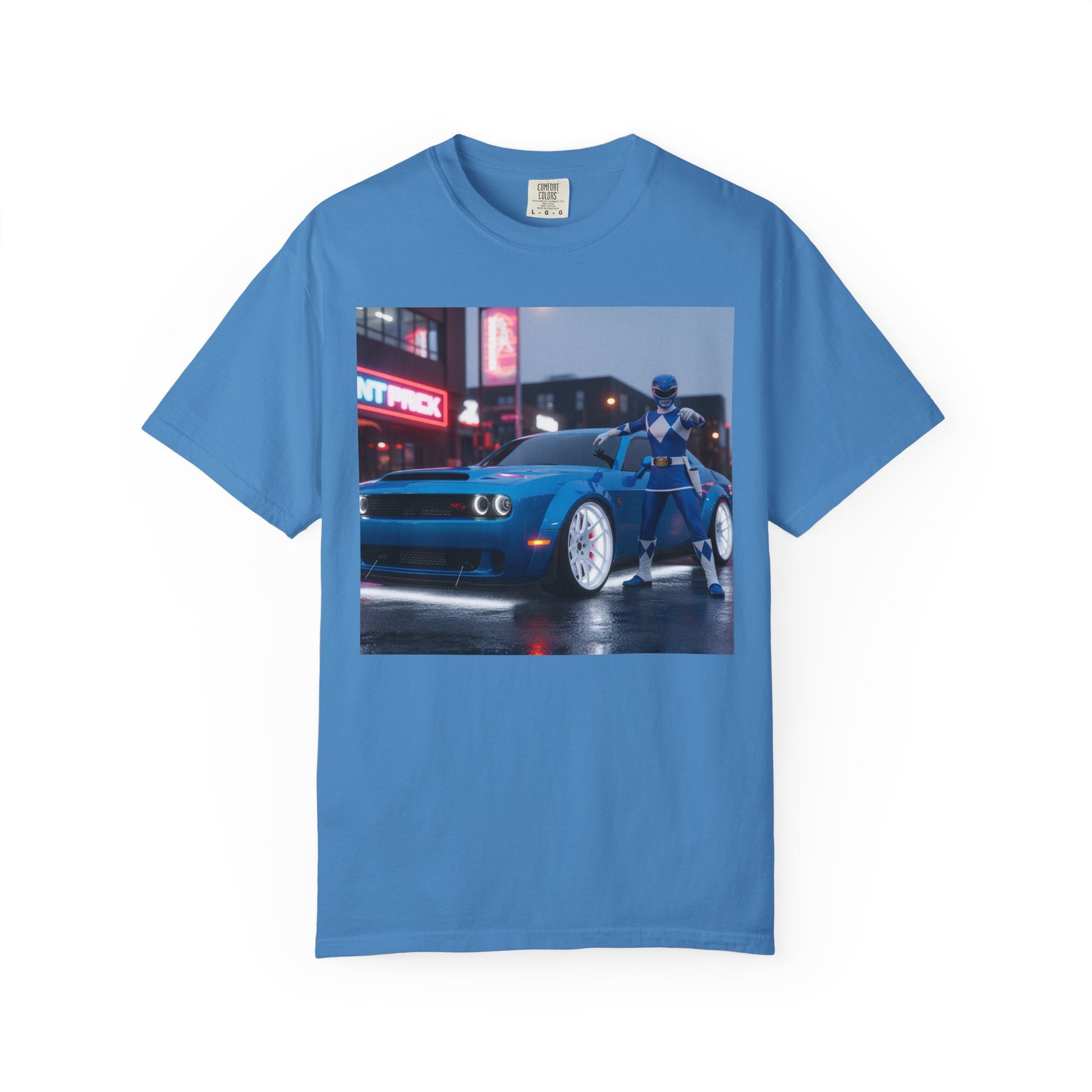 Cool Retro Car Graphic Tee, Vintage Car Lover Shirt, Unisex Graphic T-shirt, Gift for Car Enthusiasts, Retro Car Apparel