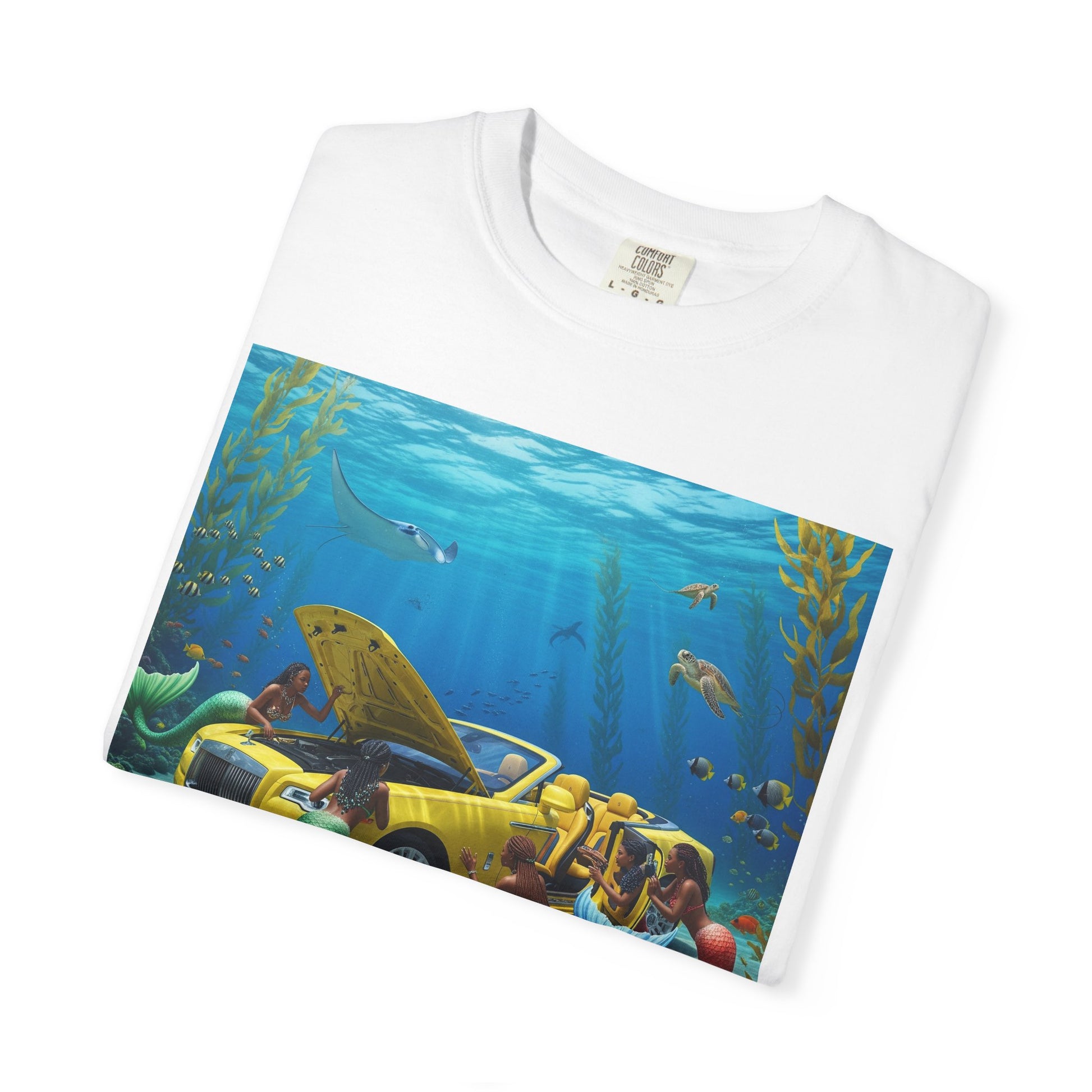 Underwater Adventure T-shirt - Ocean Vibe, Unisex Apparel, Gift for Sea Lovers, Summer Fashion, Beach Party Tee