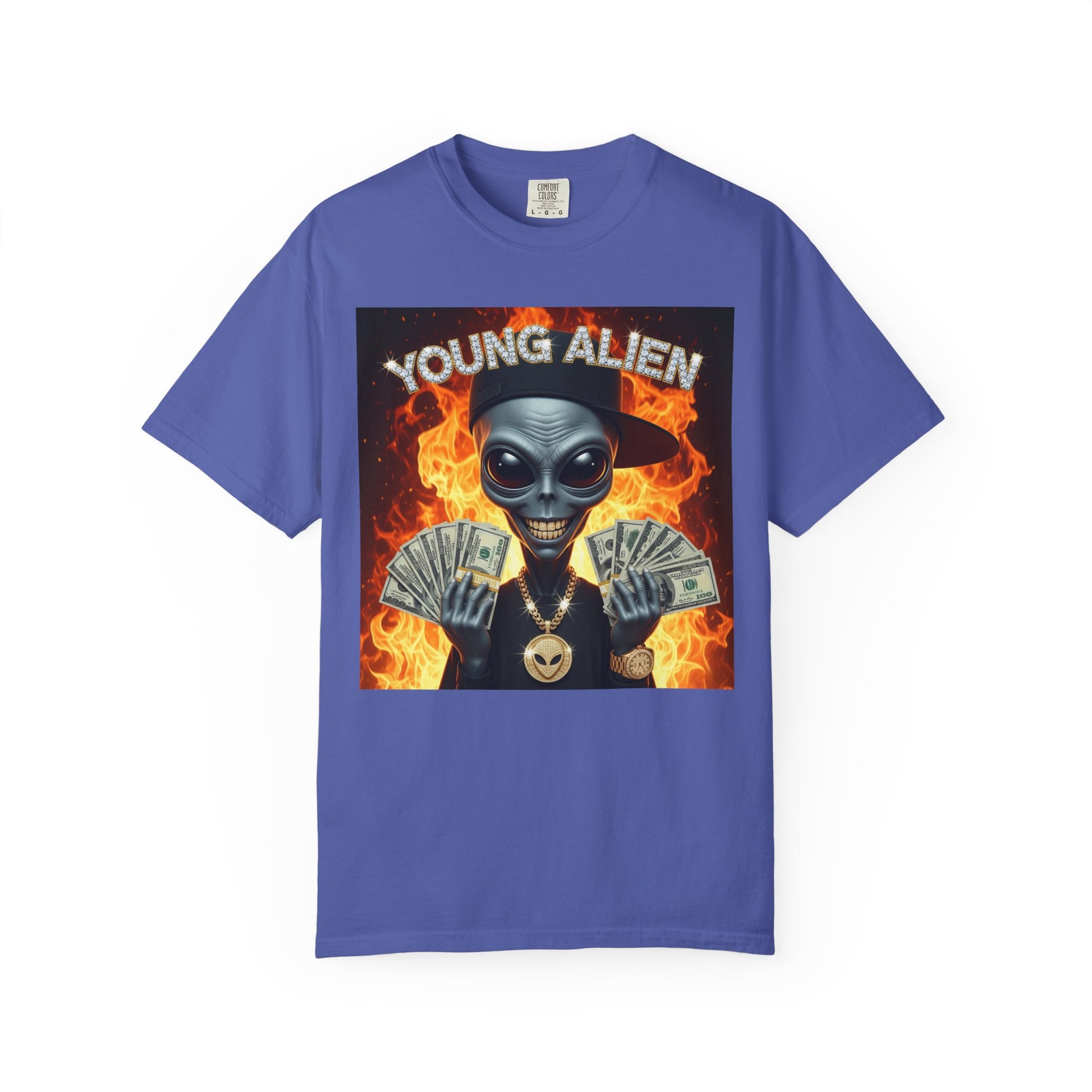 Young Alien Graphic Tee, Unisex Casual T-Shirt, Streetwear Style Shirt, Unique Gift Idea, Cool Summer Apparel