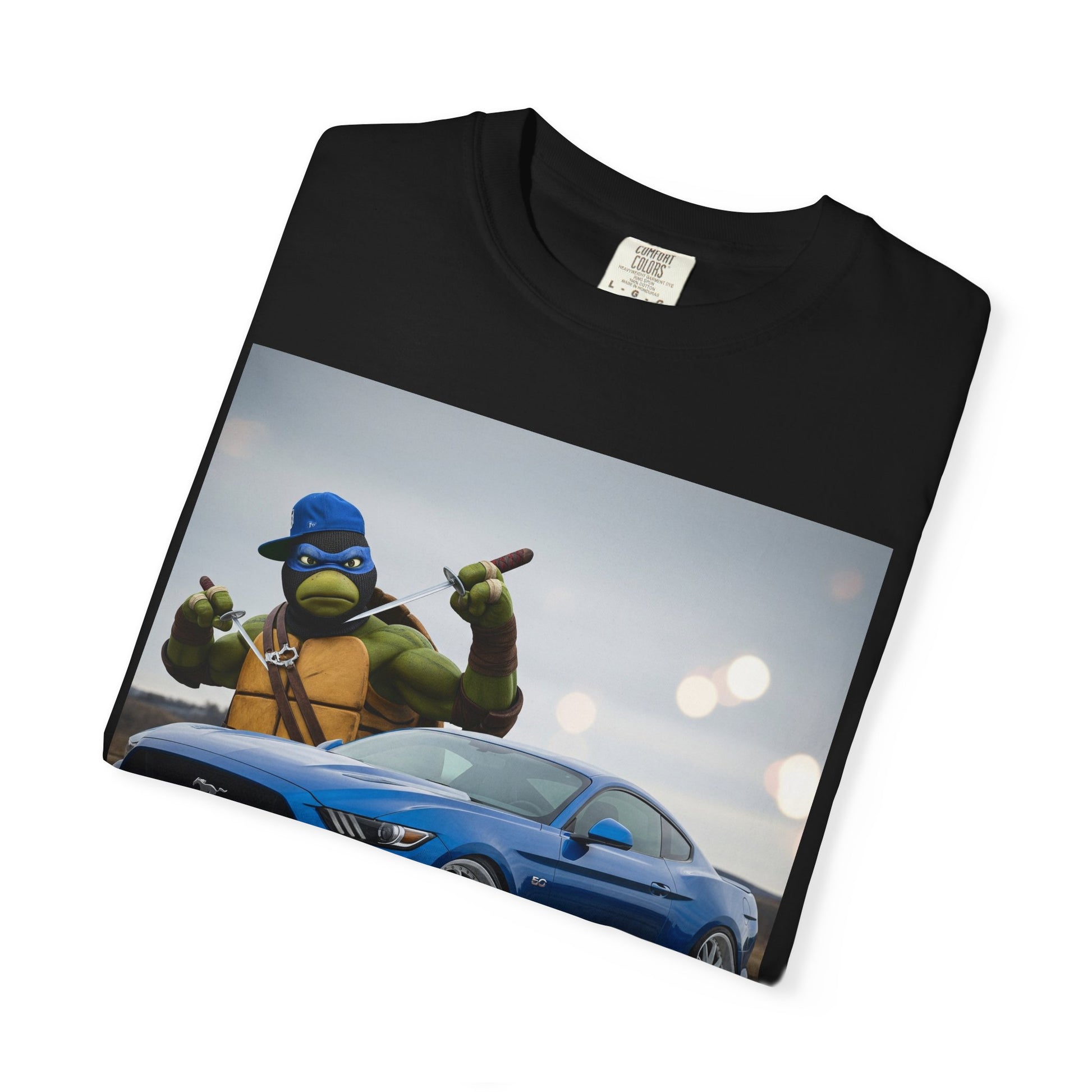 Cool Graphic Tee with Cartoon Character and Mustang Car, Fun Gift for Teenagers, Car Lovers, and Gamers, Great for Birthdays, Casual Wear