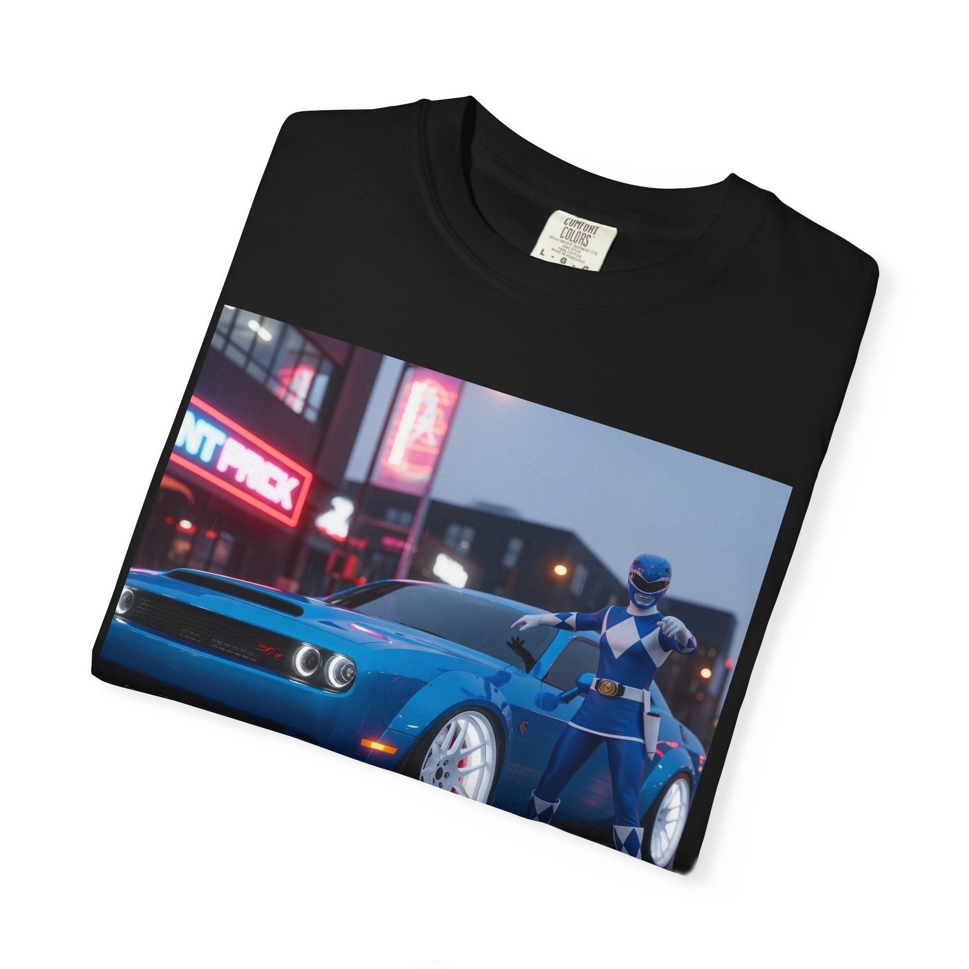 Cool Retro Car Graphic Tee, Vintage Car Lover Shirt, Unisex Graphic T-shirt, Gift for Car Enthusiasts, Retro Car Apparel