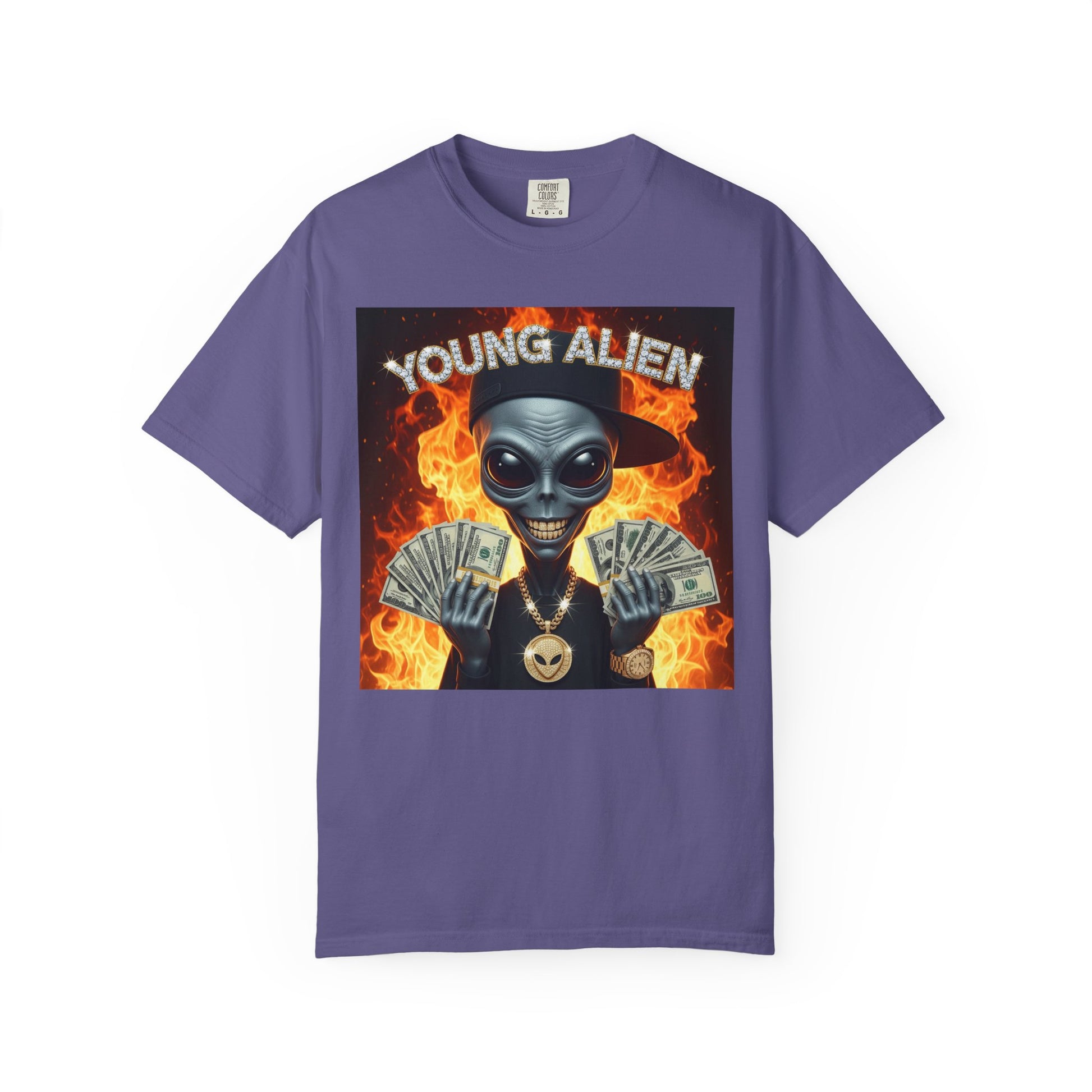 Young Alien Graphic Tee, Unisex Casual T-Shirt, Streetwear Style Shirt, Unique Gift Idea, Cool Summer Apparel