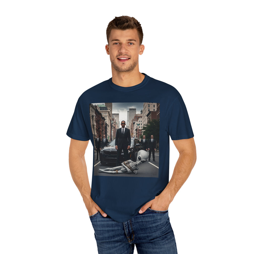 Alien Encounter T-Shirt - Unisex Garment-Dyed Tee, Fun Gift for Sci-Fi Fans, Casual Wear, Halloween Costume, Unique Collectible