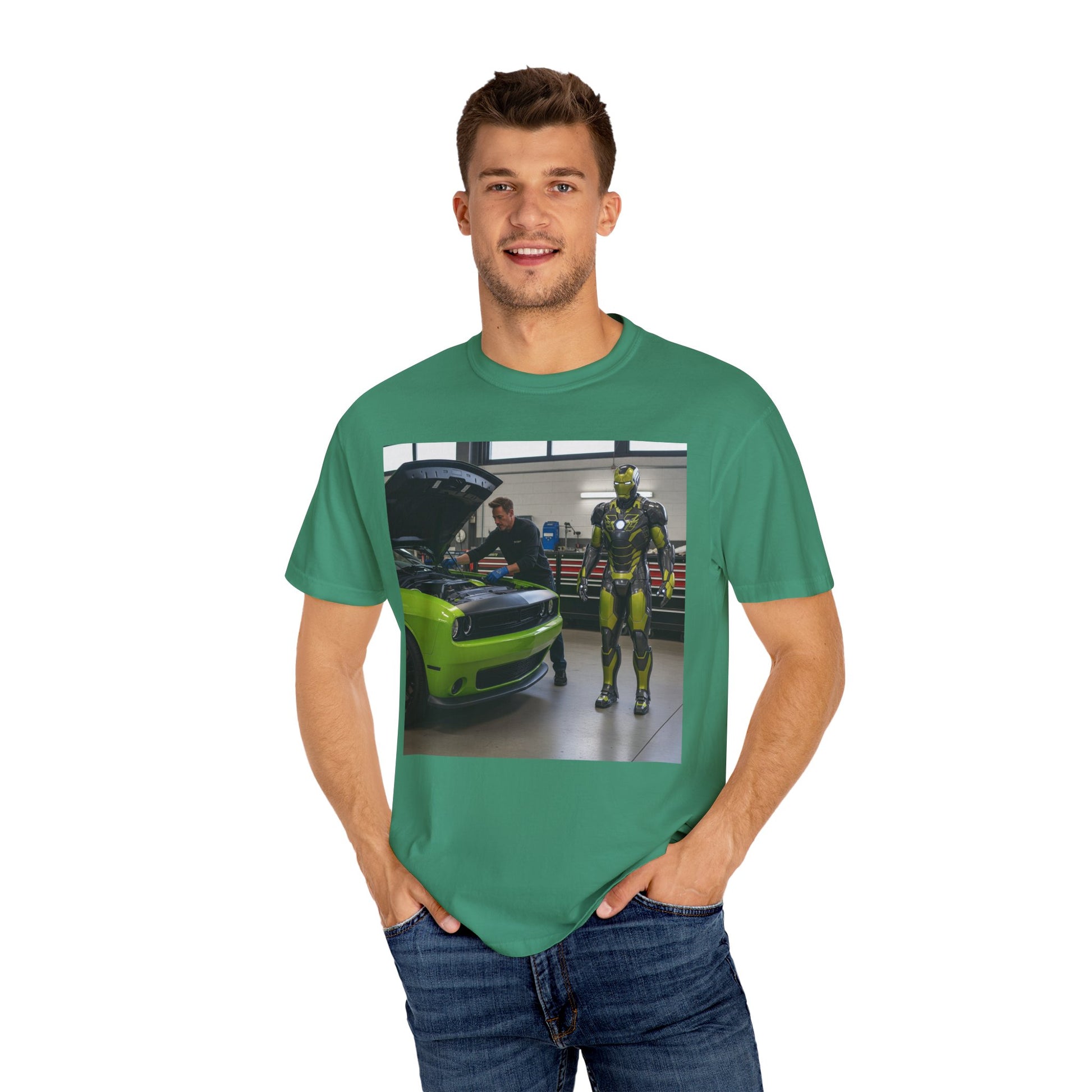 Cool Mechanic Graphic Tee, Unisex Retro Car T-Shirt, Gift for Auto Lovers, Flexible Everyday Wear, Perfect for Birthdays, Father's Day