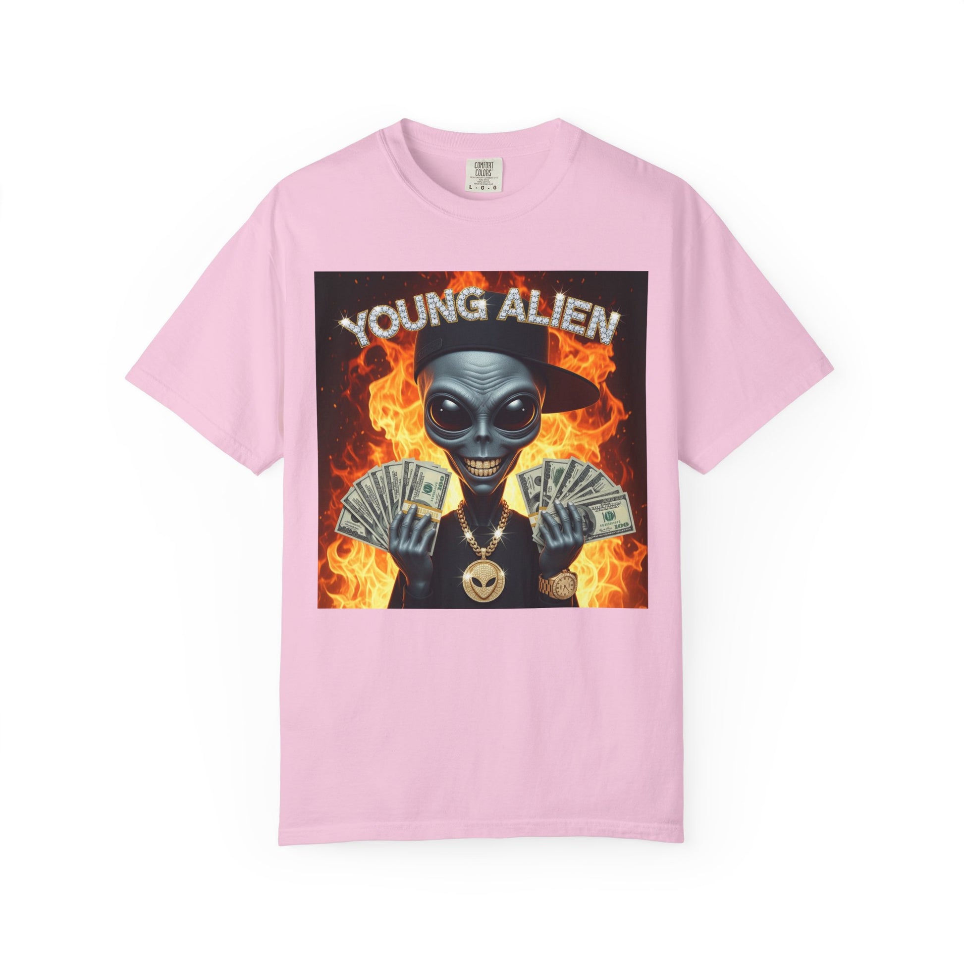 Young Alien Graphic Tee, Unisex Casual T-Shirt, Streetwear Style Shirt, Unique Gift Idea, Cool Summer Apparel
